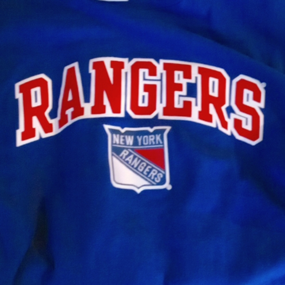 NY Rangers Sweatshirt, by Champion.
